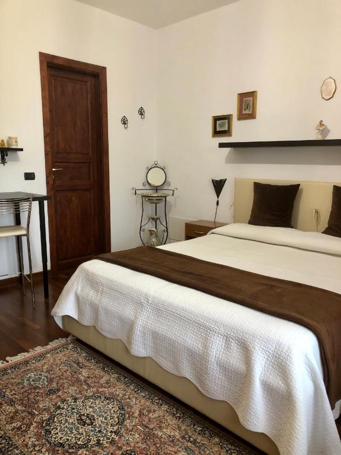 B&B Roomantic & Piscina Idromassaggio Cefalú Exterior foto
