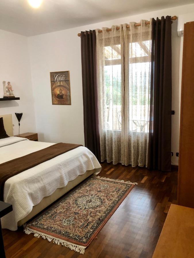 B&B Roomantic & Piscina Idromassaggio Cefalú Exterior foto