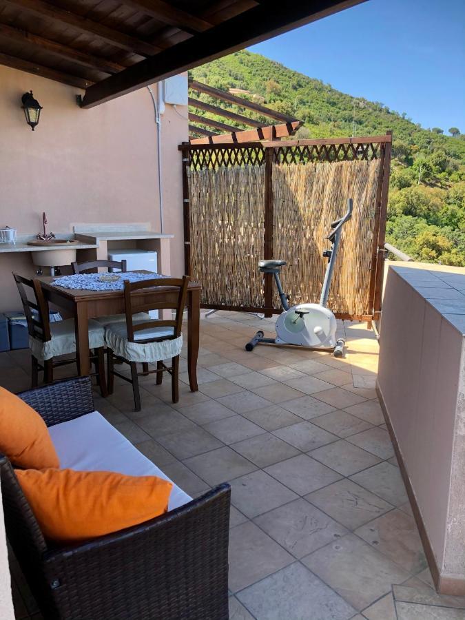 B&B Roomantic & Piscina Idromassaggio Cefalú Exterior foto